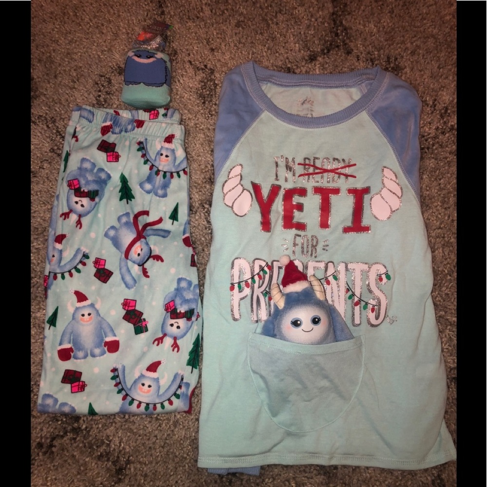 Justice Yeti pajama pants set
